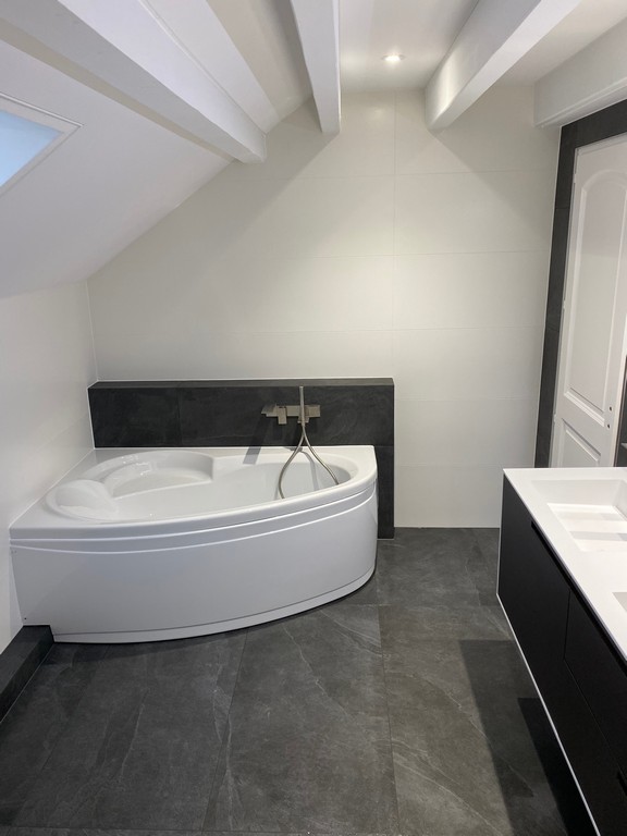 Salle de Bain (Prevessin)